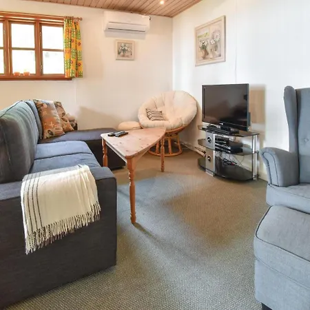 One Bedroom Holiday In Haarby * Hårby